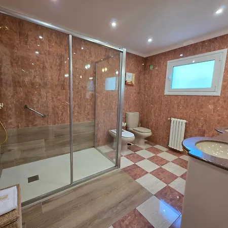 Castrum - Nature - Jacuzzi - Sauna - Banho Turc - Bilhar - Matraquilhos