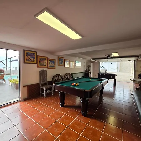 Castrum - Nature - Jacuzzi - Sauna - Banho Turc - Bilhar - Matraquilhos Villa Moledo (Viana do Castelo)