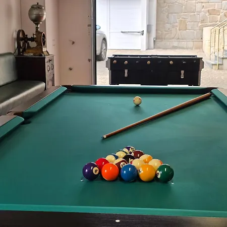 Castrum - Nature - Jacuzzi - Sauna - Banho Turc - Bilhar - Matraquilhos Villa