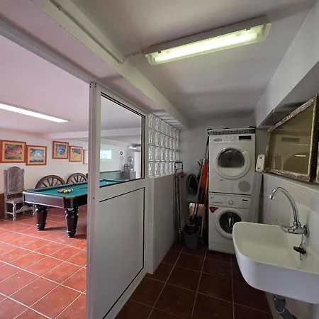 Villa Castrum - Nature - Jacuzzi - Sauna - Banho Turc - Bilhar - Matraquilhos Moledo (Viana do Castelo)