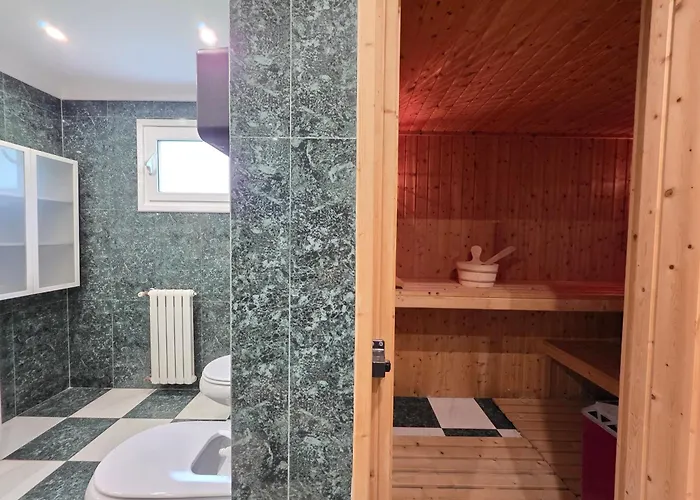 Castrum - Nature - Jacuzzi - Sauna - Banho Turc - Bilhar - Matraquilhos *