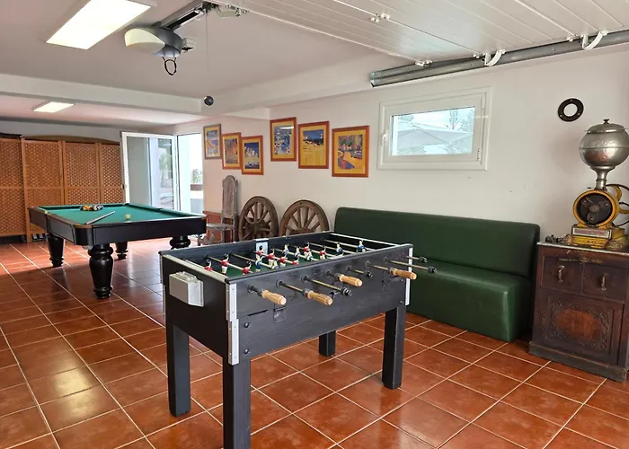 Вилла Castrum - Nature - Jacuzzi - Sauna - Banho Turc - Bilhar - Matraquilhos *